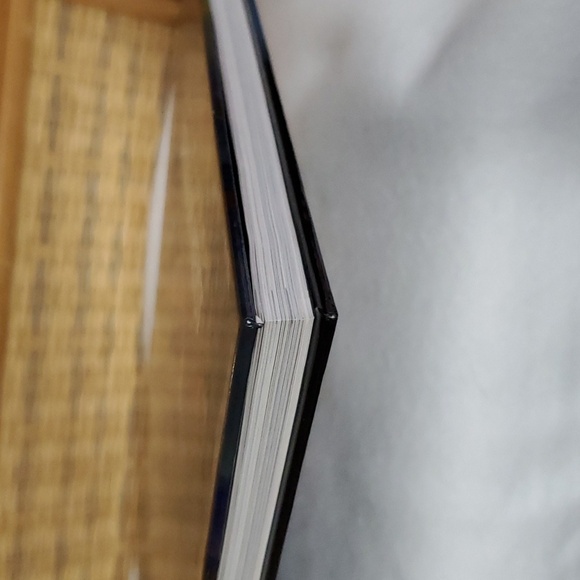 ⭐️ Dungeons & Dragons Waterdeep Dragon Heist Hardcover Book First Edition - Picture 7 of 10